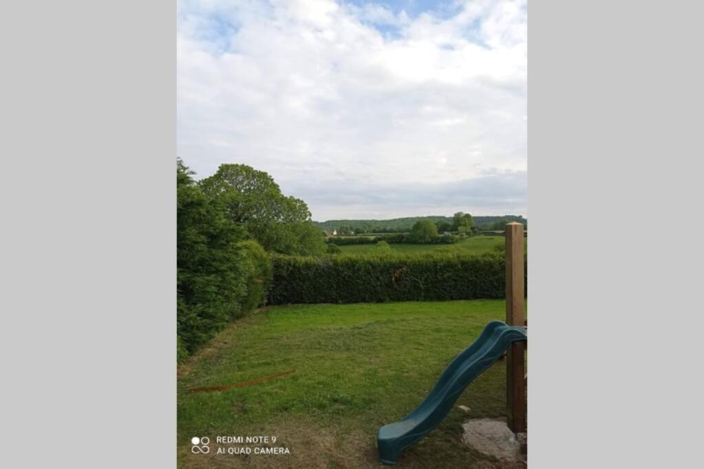 La Cabane Des Druides Villa Perigny  Esterno foto